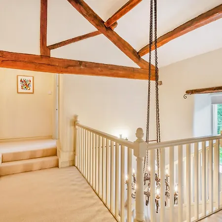 4 Bed In Grassington 92954 Holiday home *