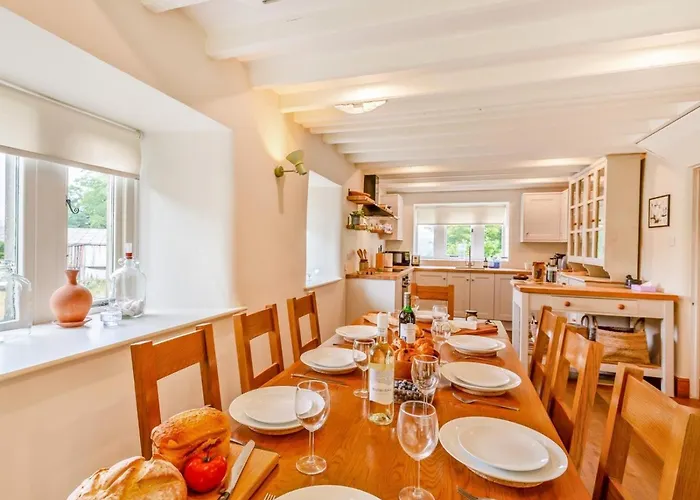 4 Bed In Skipton Oc-92954 *